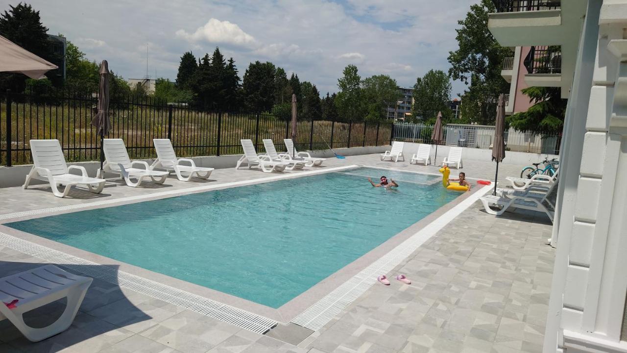 Riverside Vip Аpartments Aparthotel Sunny Beach Exterior photo
